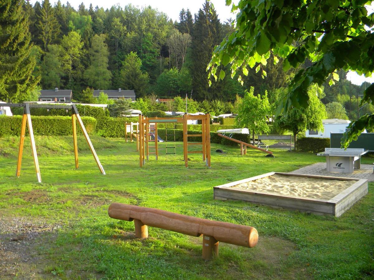 Ferienhaeuser & Bungalows - Naturcamp Meyersgrund Im Thueringer Wald Ільменау Екстер'єр фото